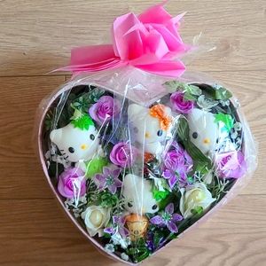 Hello Kitty Gift Box